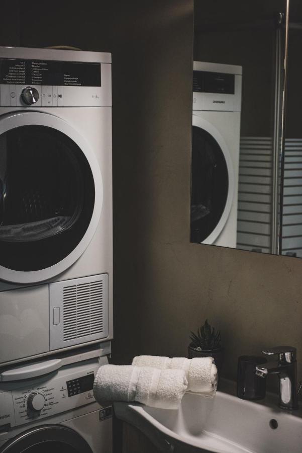 Luxury Katrinas Apartment With Outdoor Jacuzzi Corfu  Bagian luar foto